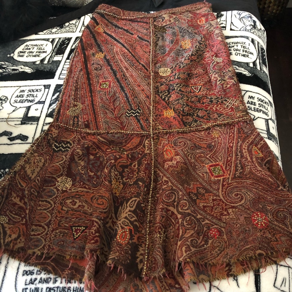 Flared pencil skirt